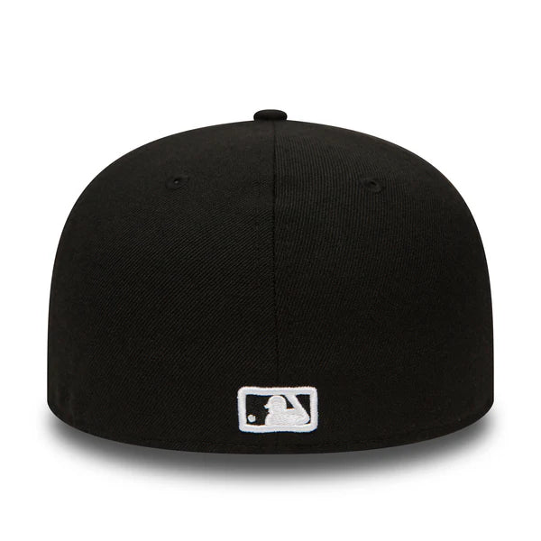 Dekorer din kasket - Køb New Era Black Cap og deko her