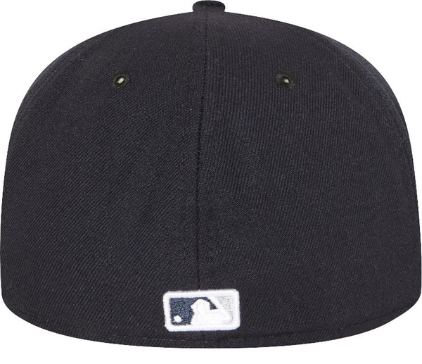 Dekorer din kasket - Køb New Era Navy cap og deko her
