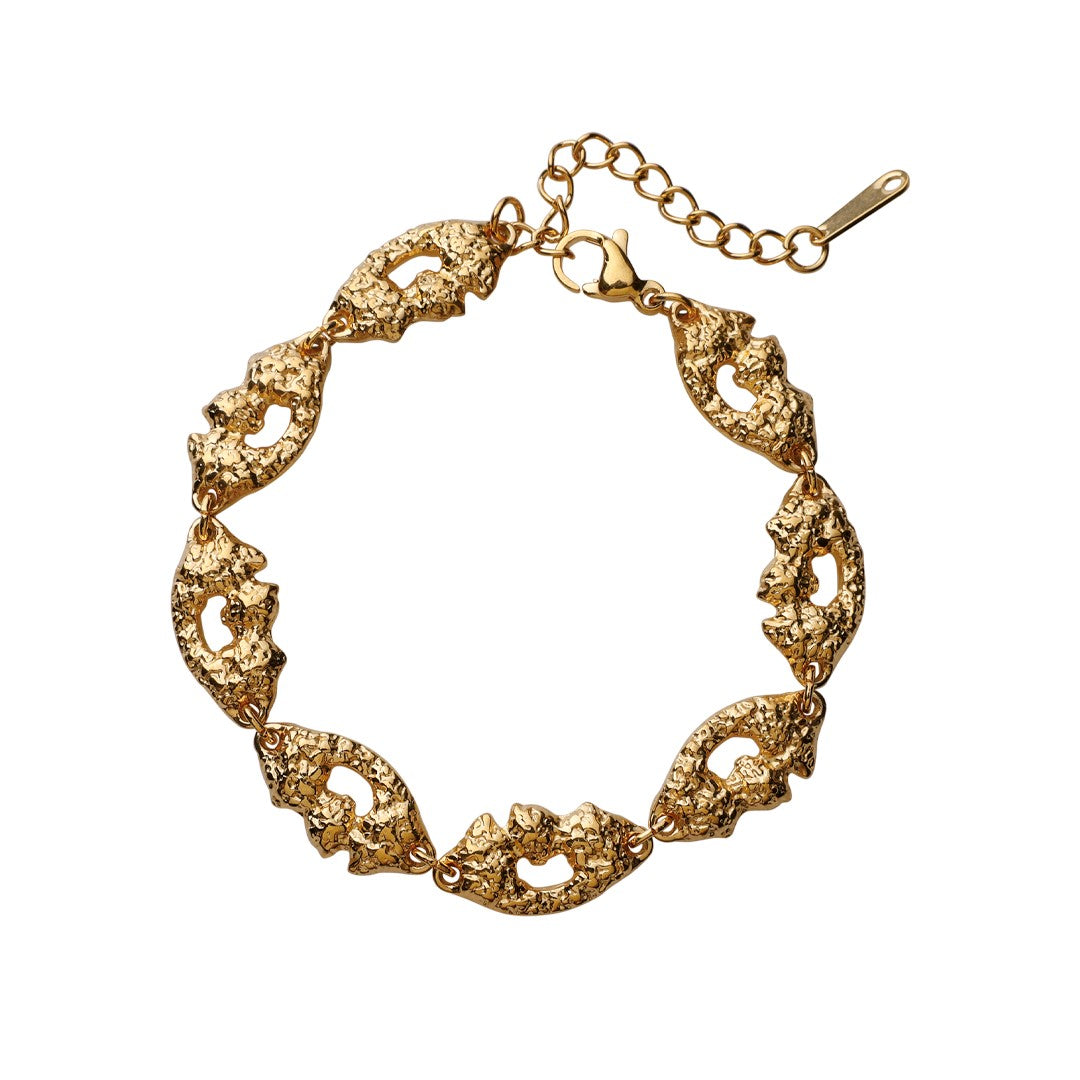 Runway hammered bracelet, onesize guldbelagt, Vandfast