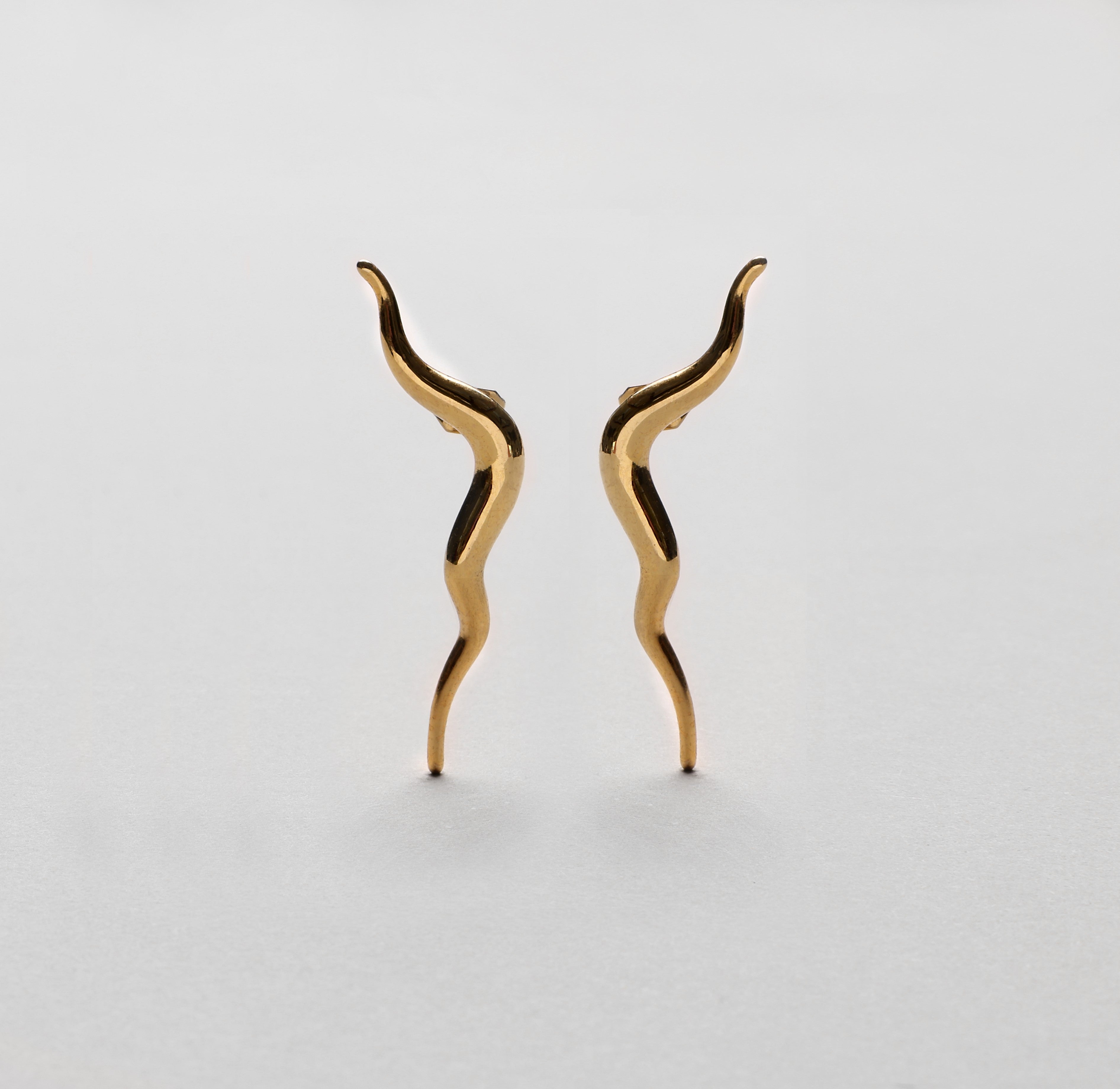 Ripple Climbing Earring, 18K Goldplated